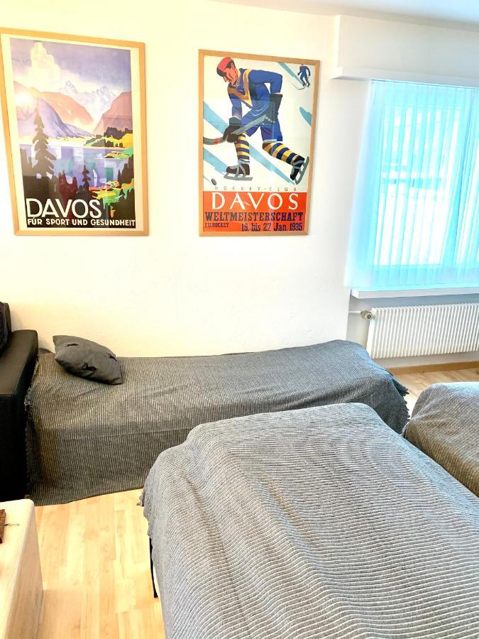 Sehr Zentral Beim Jakobshorn, Bolgen, Skischule, Skivermietung, Bahnhof, Supermarkt, Restaurants, Wifi, Netflix Und Voll Ausgestattet - Bolgen *