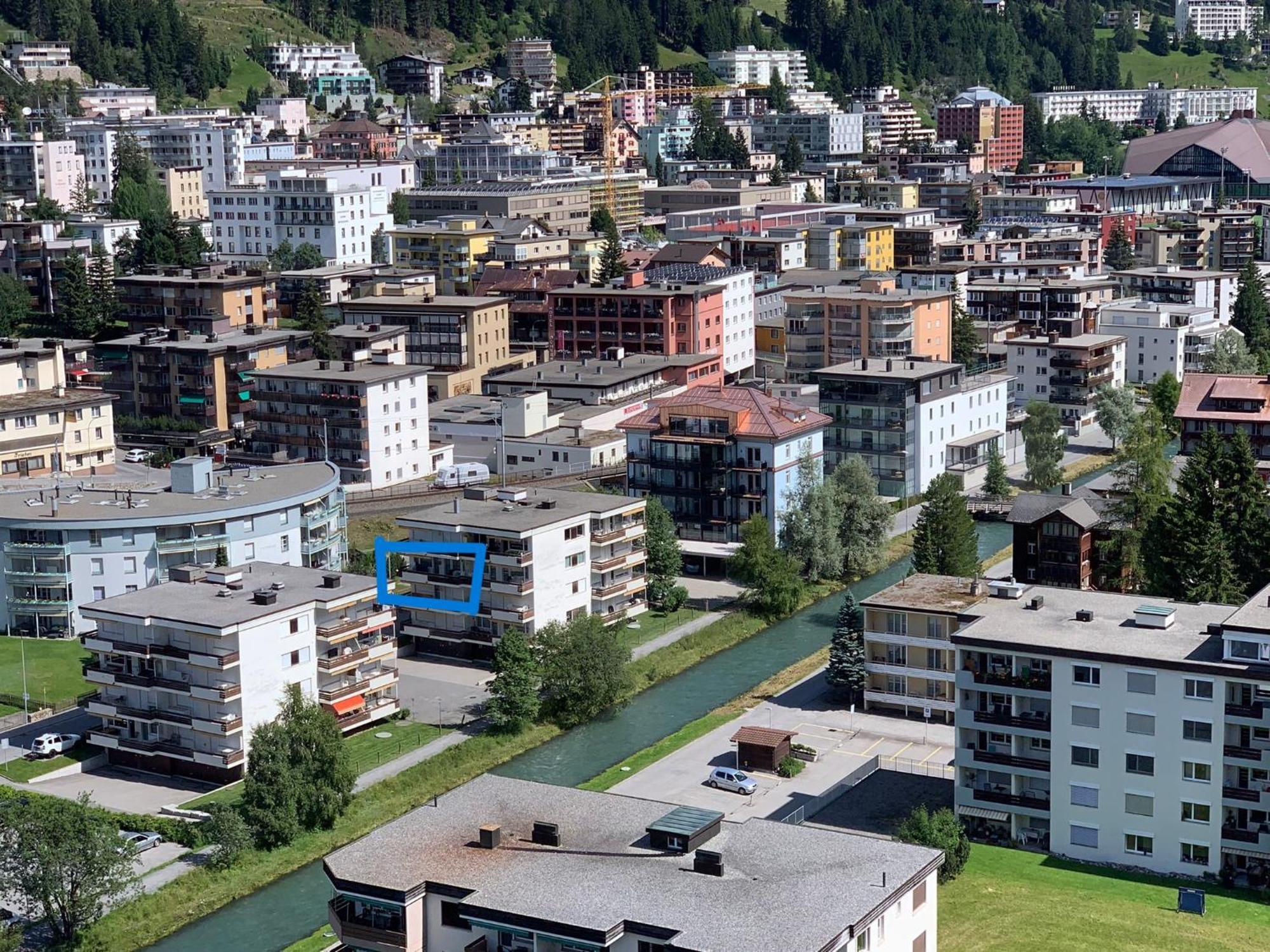 Bolgen: Jakobshorn With Amenities Apartment